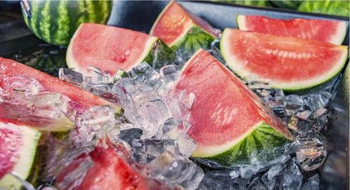 桥圩吃瓜现场直播视频,全民围观的热闹一幕