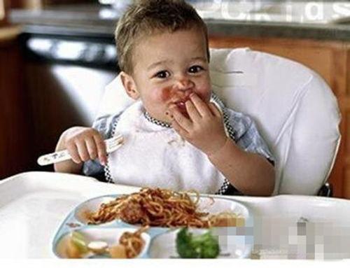 萌宝偷听心声吃瓜视频,吃瓜视频爆笑全场