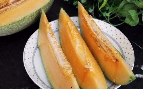 吃哈密瓜文案视频怎么写,跟随视频一探究竟