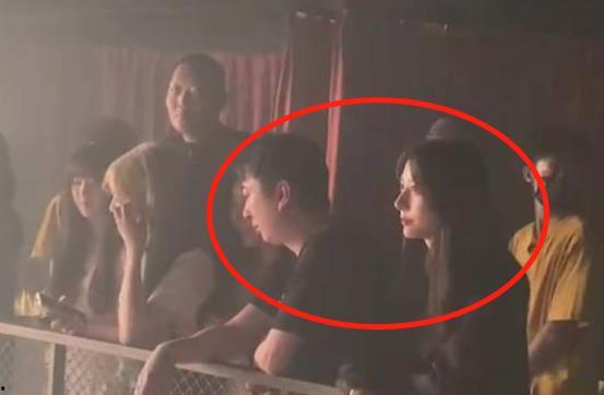 广西网红吃瓜事件视频,揭秘网络热传视频背后的真相