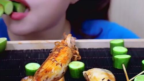 瓜妹妹怎么吃才好吃视频,解锁夏日清新口感