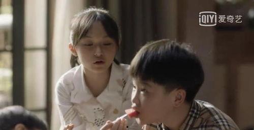 三岁儿子被拐吃瓜视频,网络暴力下的无辜受害者