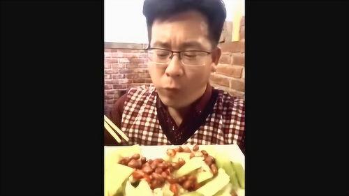 三岁儿子被拐吃瓜视频,网络暴力下的无辜受害者