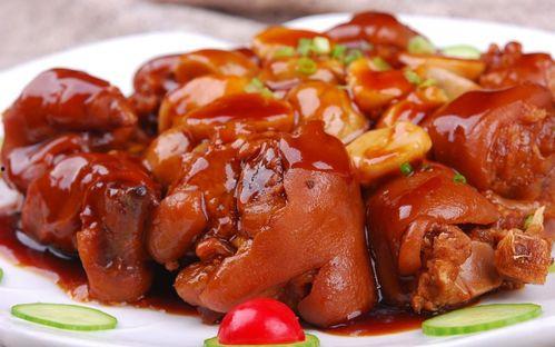 王大瓜吃猪蹄子视频,趣味横生美食瞬间